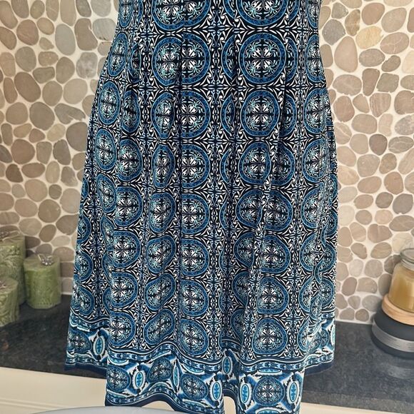 Max Studio Blue Patterned Dress - Picture 3 of 7